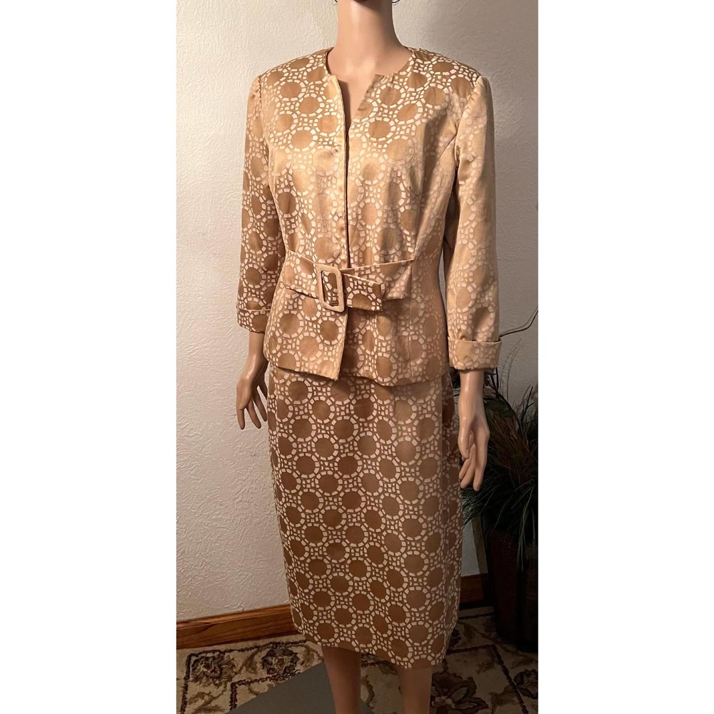 Isabella Women 2PC Tan Cotton Polyester Lined Belted Skirt Suit Size 10